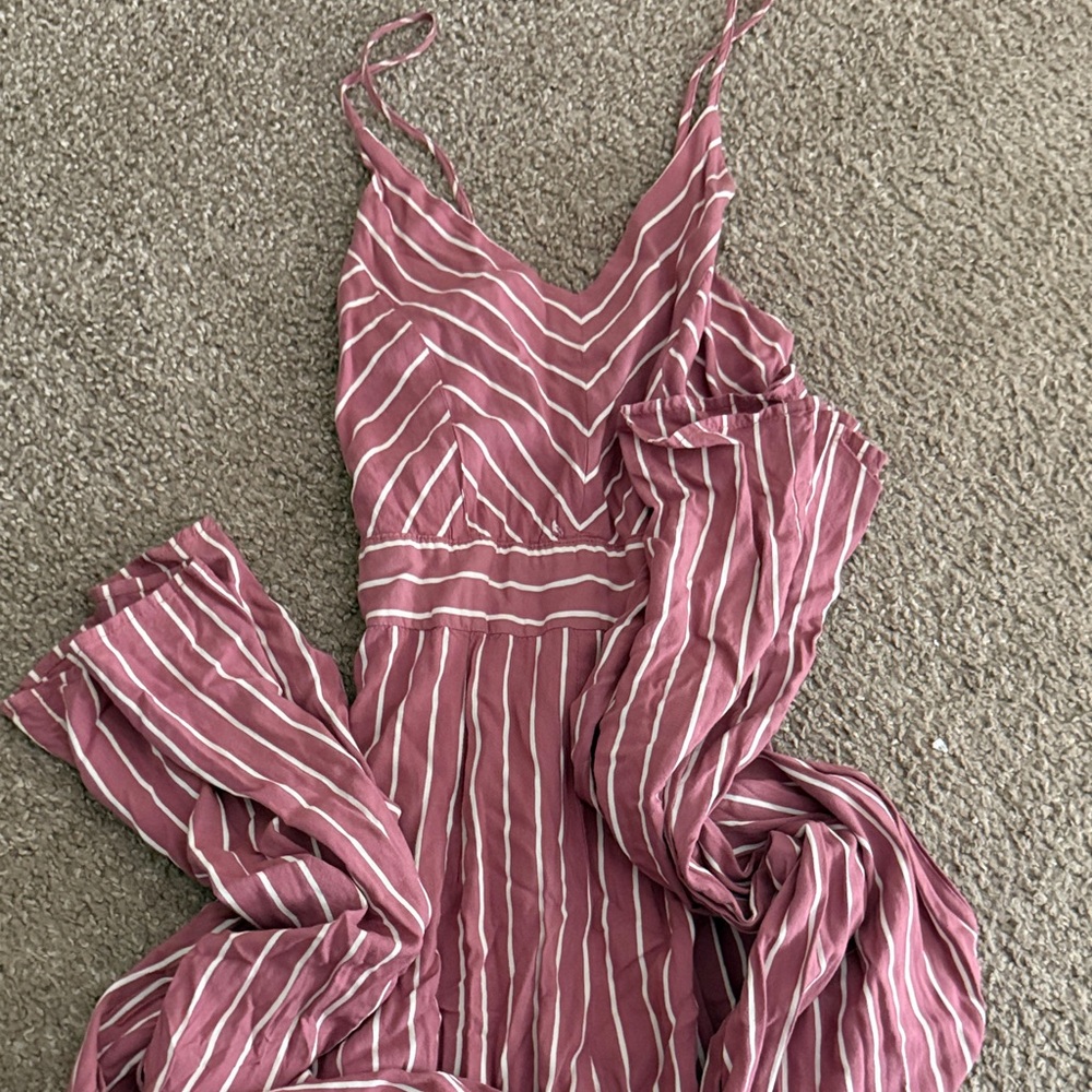 Chic Pink Striped V-Neck jumper